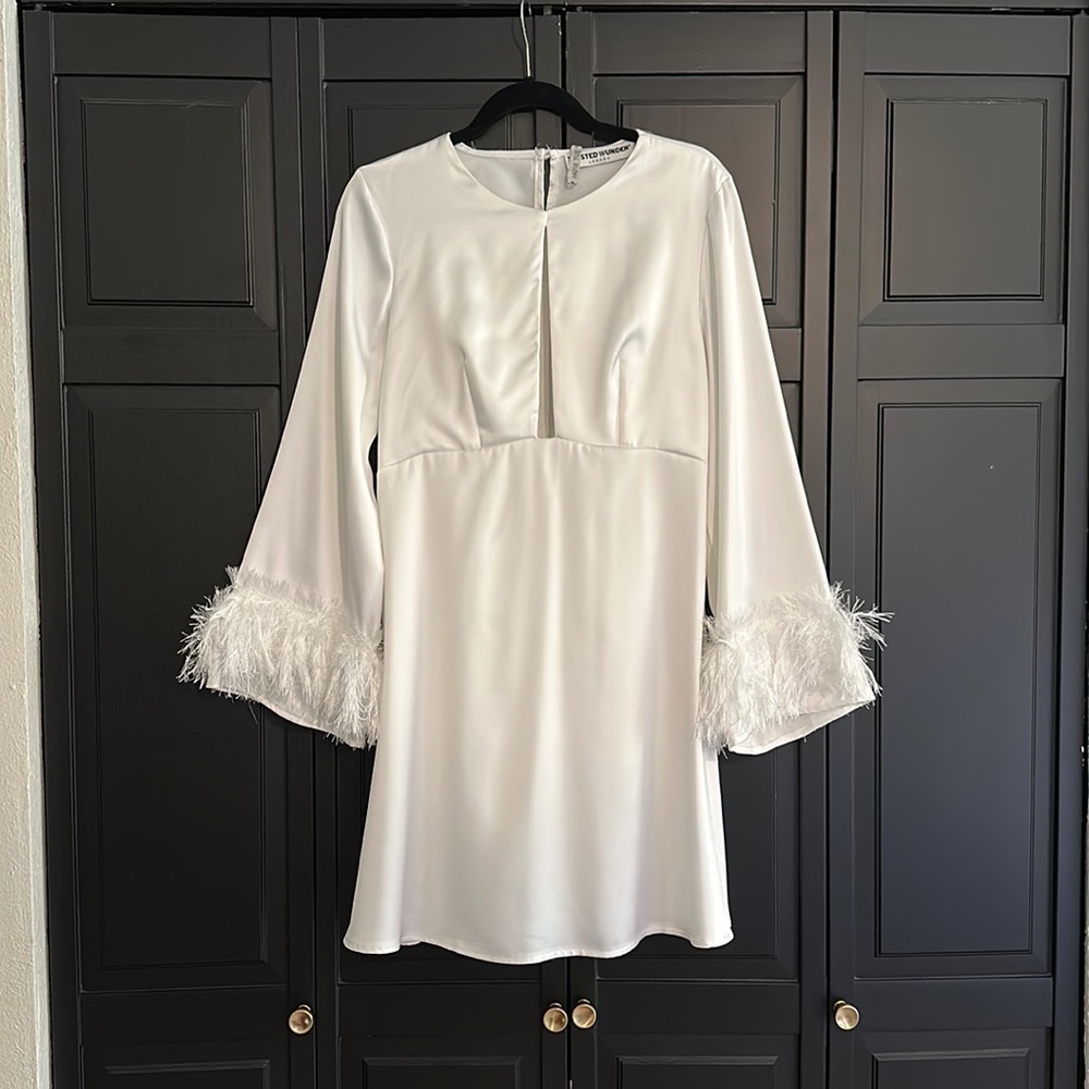 Long sleeve mini dress